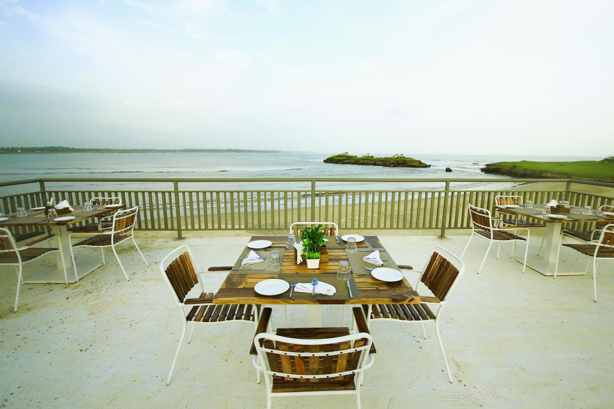Hotel Kamnath Zinc Journey By The Fern, Diu Extérieur photo